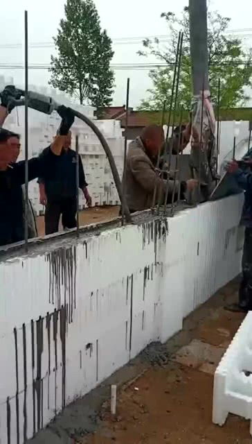 自從這種新型建筑材料,被研發出來之后,這建一套房子只用一天