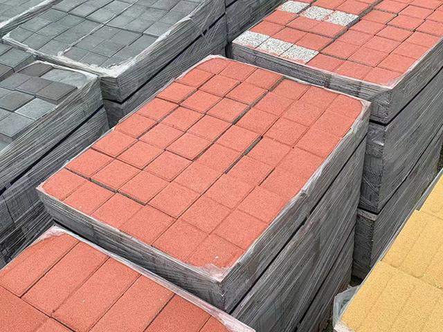 人行道磚作為新型建材之一
